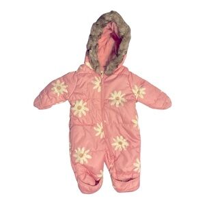 NWOT Carter’s Pink Floral Baby Snowsuit 3 Months